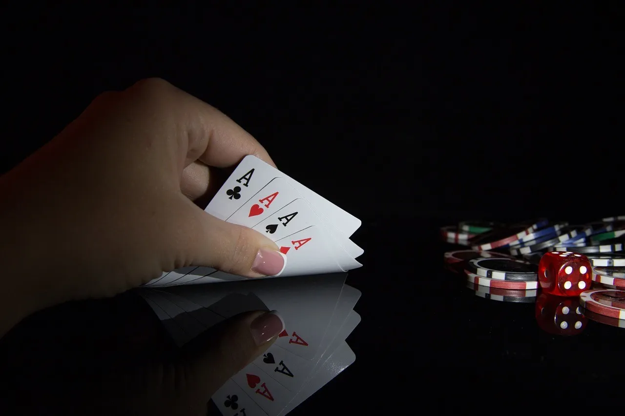Les meilleures mains au poker casino : le guide ultime pour gagner à tous les coups